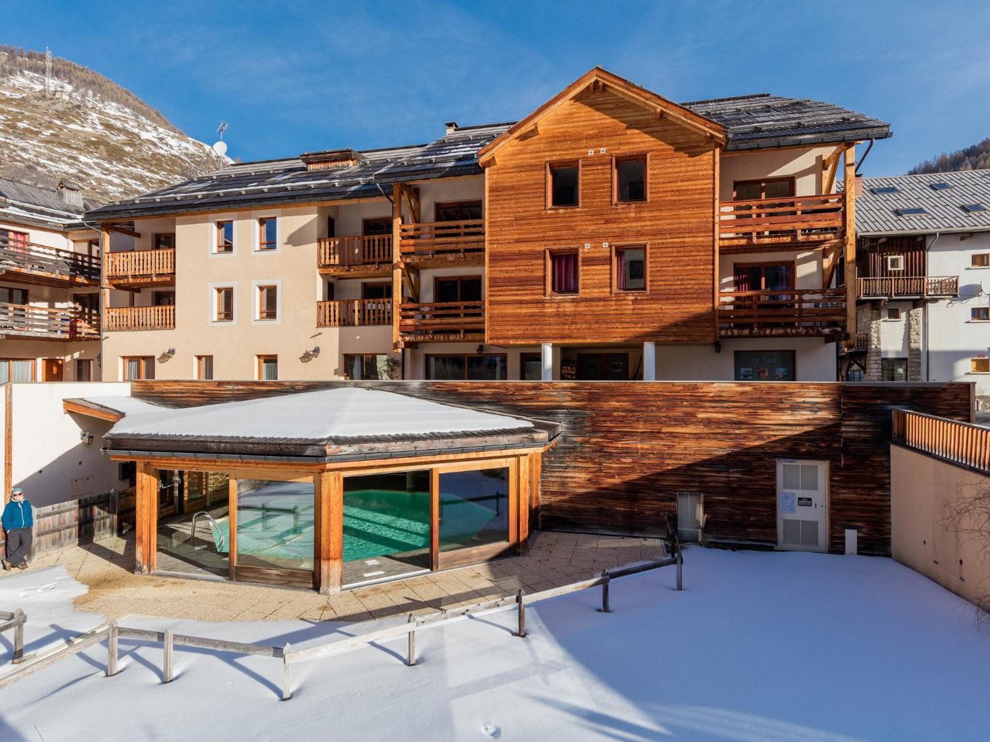 Aparthotel Noemys Balcons Du Viso à Abriès Extérieur photo